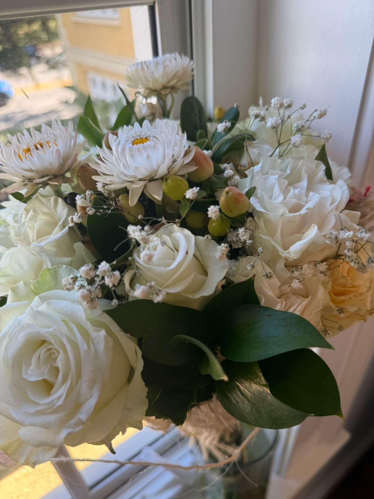 Cream de la Creme (Signature Petal Arrangement)