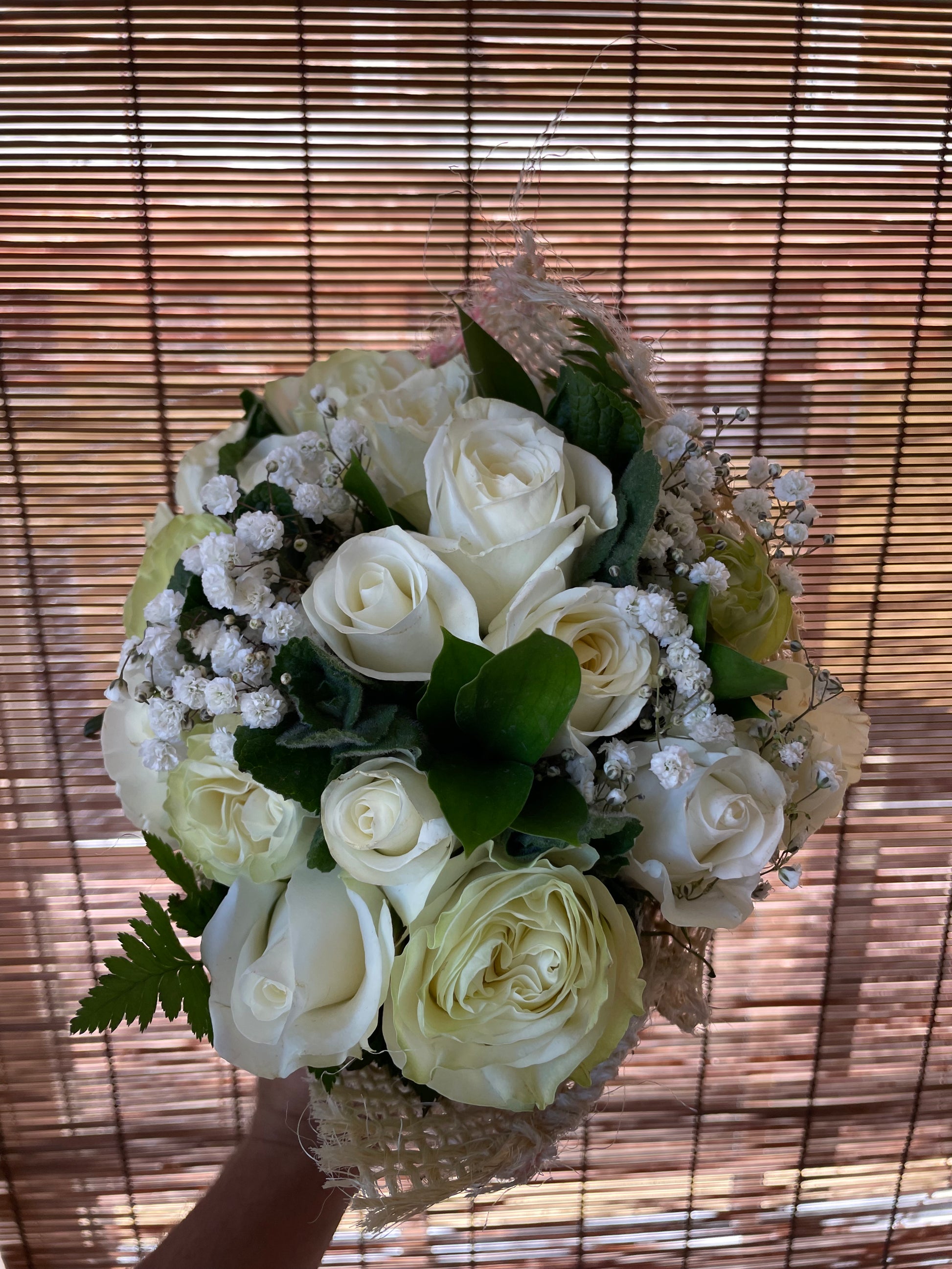 Minted (Signature Petal Arrangement)