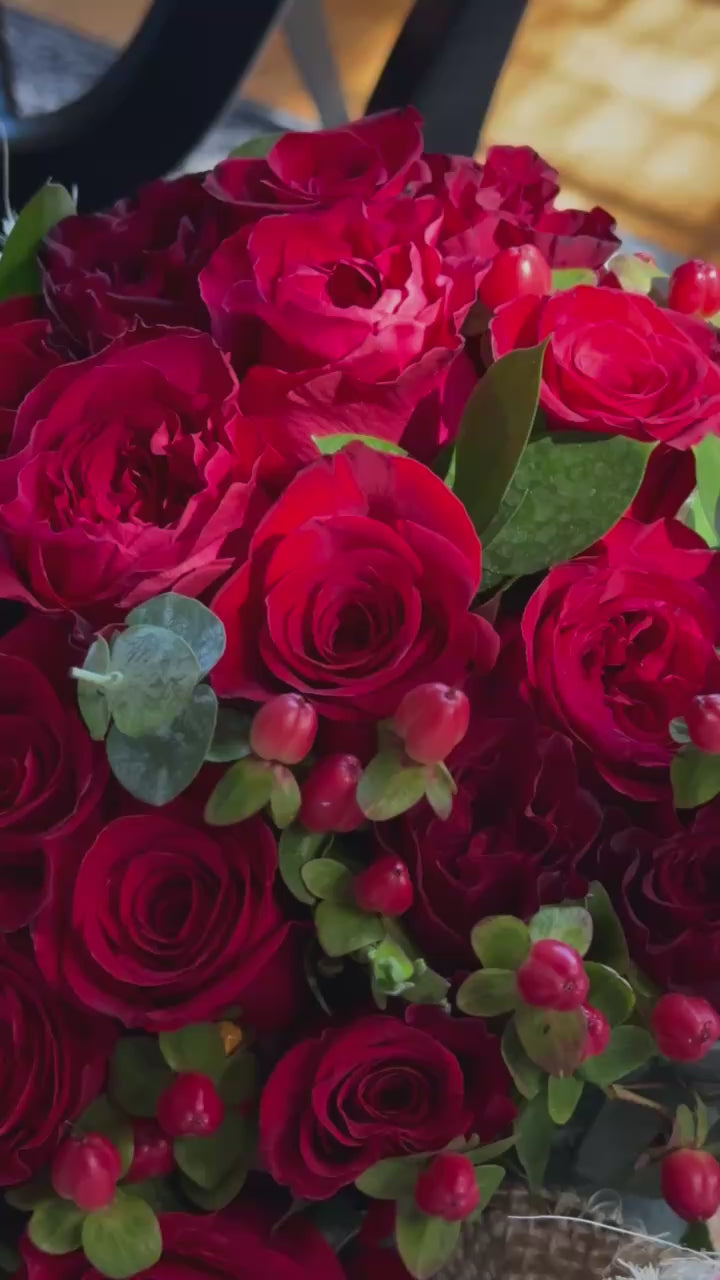 Red Red Wine (Signature Petal Arrangement)